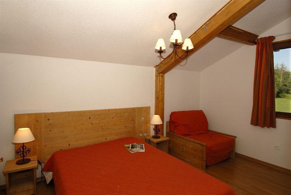 Residence Odalys Les Chalets D'Evian Exterior foto